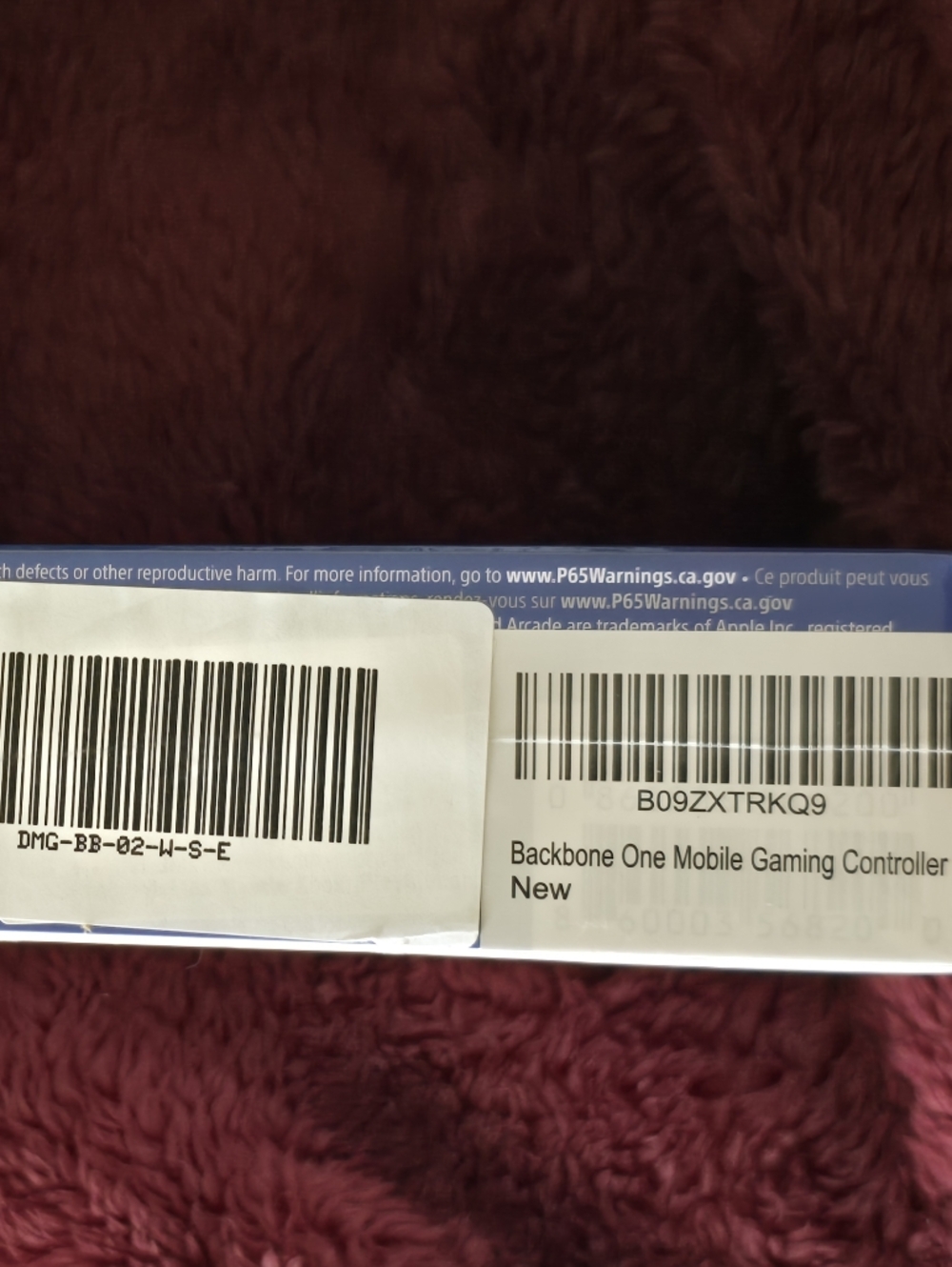Backbone One Mobile Gaming Controller.  Iphone Compatible W/Lightning NIB - Picture 4 of 8